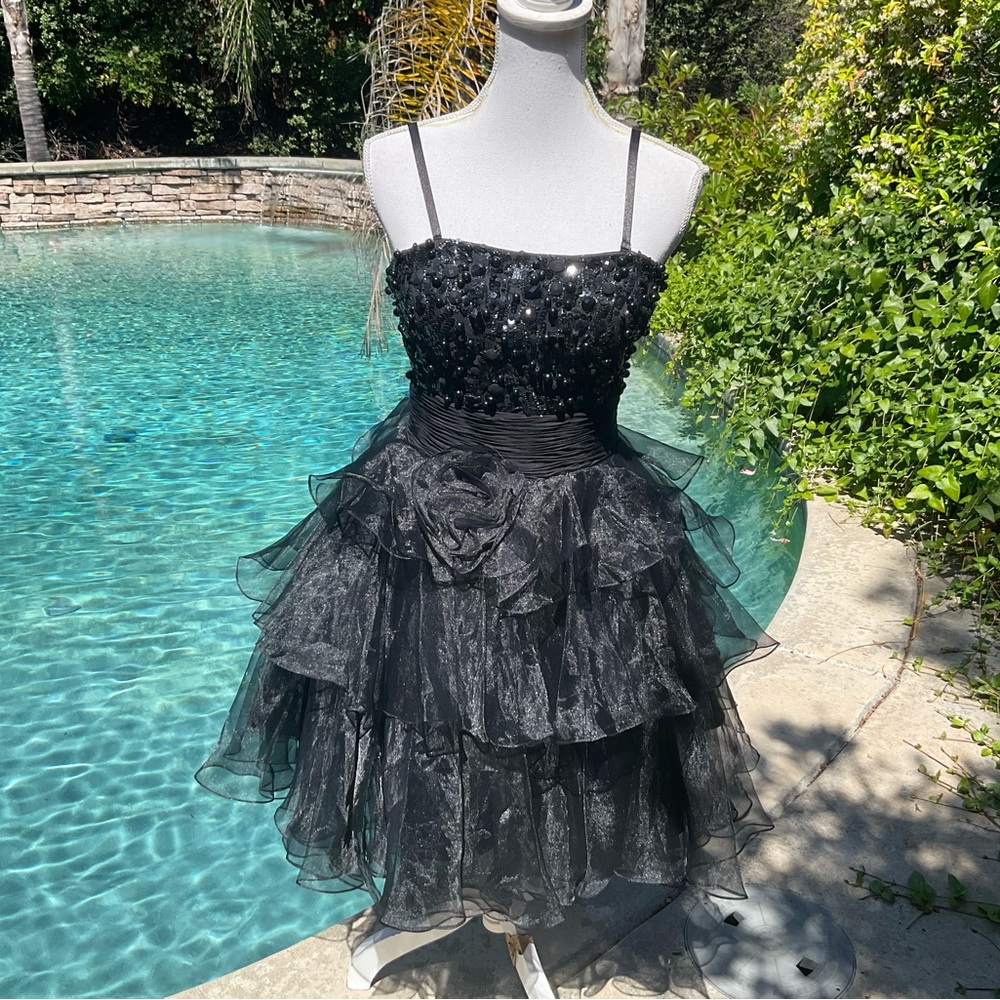 Alberto Makali Sz 4 Ruffle Beaded cupcake tiered Dress cocktail 🍸 prom runway🍾